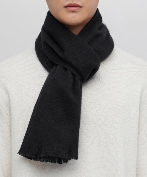 Timeless Cashmere Scarf - Black