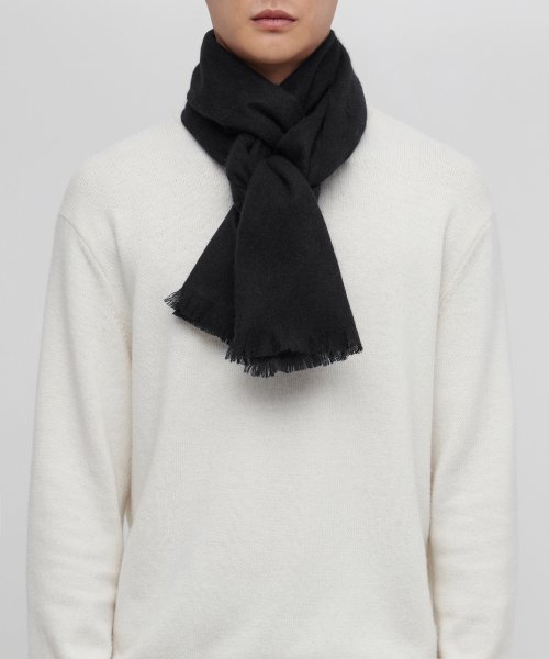 Timeless Cashmere Scarf - Black