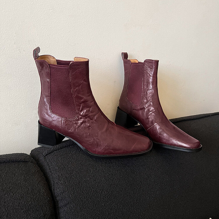 Elegante Schaffellstiefel mit Absatz - Burgunderrot