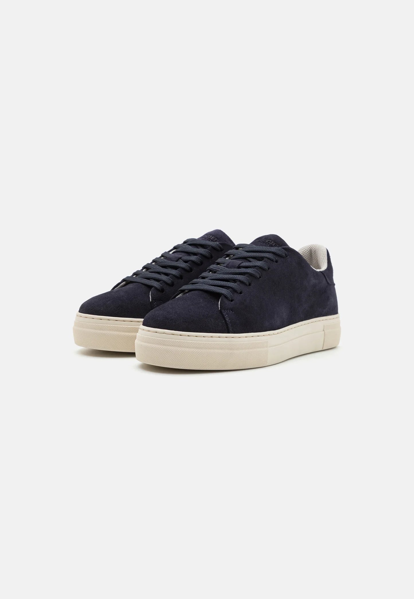 Sneakers in nubuck leather