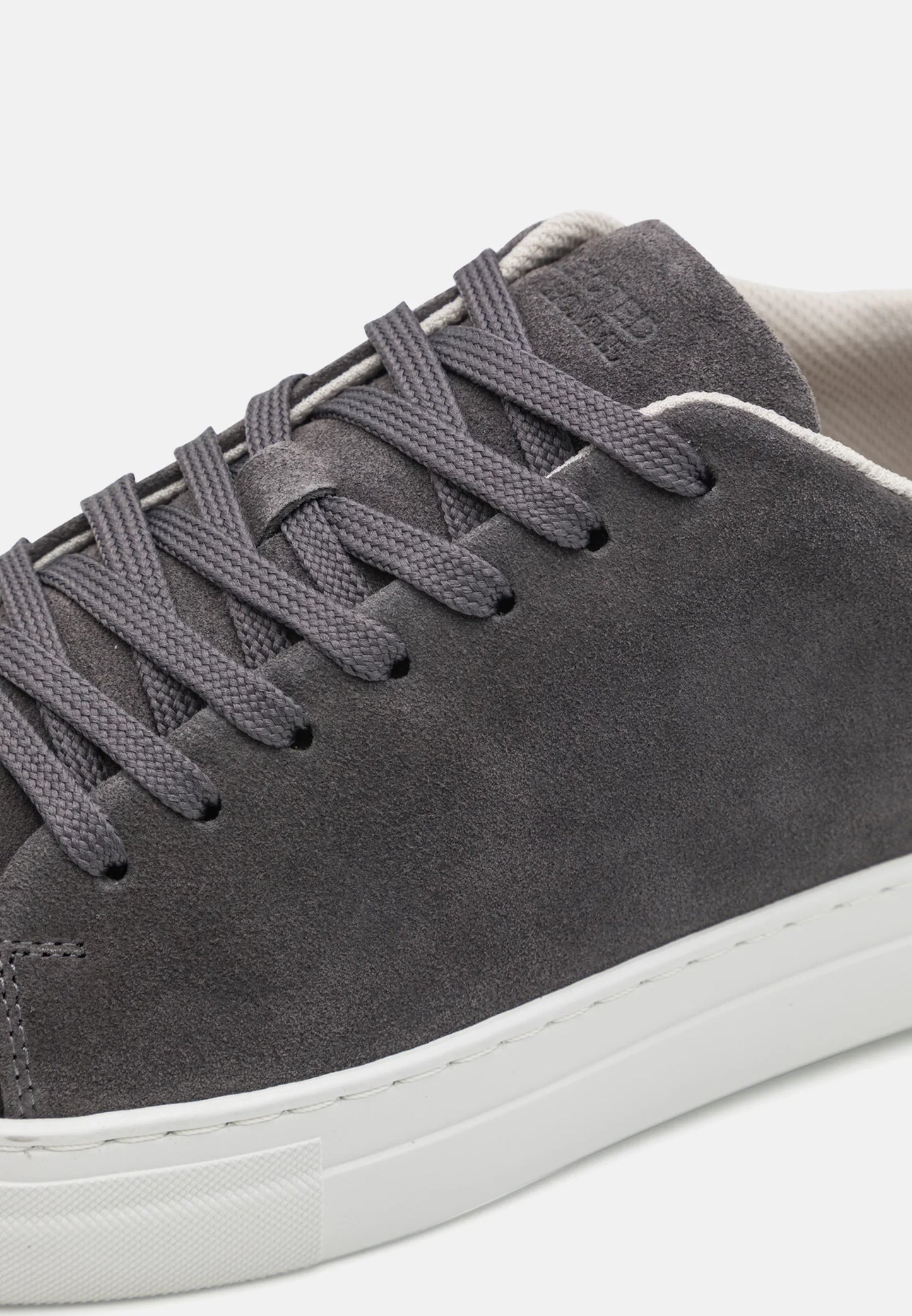 Sneakers in nubuck leather